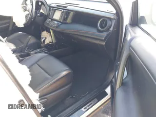 2017 Toyota RAV4 SE z VIN 2T3JFREV7HW668686, wystawiony jako IAAI lot #41832458 z przebiegiem 66 159 mil mil oraz . Historia ofert i sprzedaży dostępna na DreamBid. Obrazek 5.