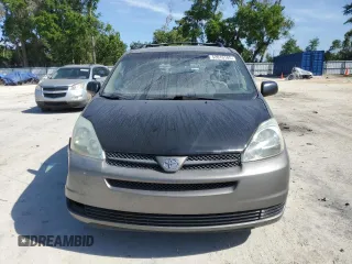 2004 Toyota Sienna CE with VIN 5TDZA23CX4S219721, listed as a Copart auction lot 52010105 with 200,887 mi miles and Salvage Title. Bid and sale history available at carsss.com. Image 5.