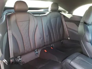 2022 BMW M8 Competition z VIN WBSDZ0C04NCJ11152, wystawiony jako Copart lot #82225924 z przebiegiem 4 285 mil mil oraz Szkoda całkowita • Salvage title. Historia ofert i sprzedaży dostępna na DreamBid. Obrazek 10.