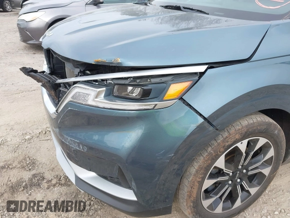 2022 Kia Carnival EX with VIN KNDNC5H36N6126232, listed as a IAAI auction lot 41683084 with 74,786 mi miles. Bid and sale history available at carsss.com. Image 6.