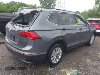 2018 Volkswagen Tiguan SEL с VIN 3VV3B7AX6JM213577, выставлен на аукционе IAAI как лот 42303230 с пробегом 30 328 миль миль и . История ставок и продаж доступна на DreamBid. Изображение 6.