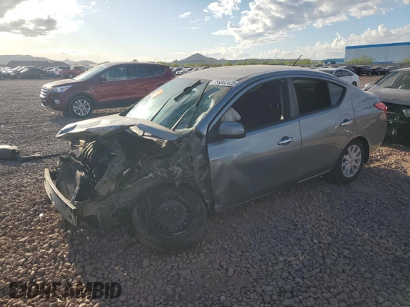 2012 Nissan Versa SV with VIN 3N1CN7AP4CL924583, listed as a Copart auction lot 53302425 with 76,847 mi miles and Salvage Title. Bid and sale history available at carsss.com. Image 1.