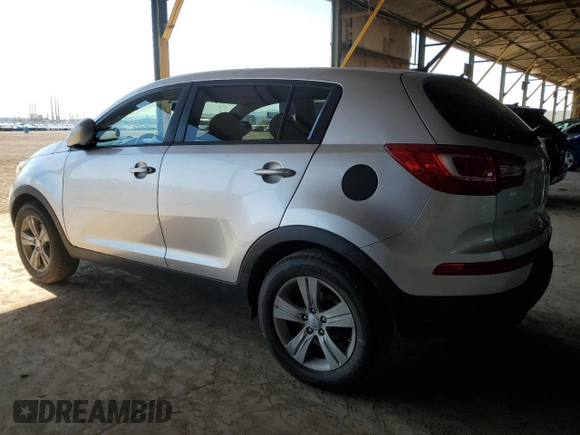 2013 Kia Sportage LX z VIN KNDPB3A20D7374714, wystawiony jako Copart lot #60260025 z przebiegiem 68 178 mil mil oraz Czysty tytuł • Clean title. Historia ofert i sprzedaży dostępna na DreamBid. Obrazek 2.