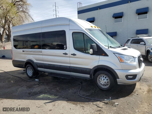 2022 Ford Transit Passenger Wagon XL with VIN 1FBVU5XG6NKA64831, listed as a Copart auction lot 49548785 with 35,773 mi miles and Clean Title. Bid and sale history available at carsss.com. Image 1.