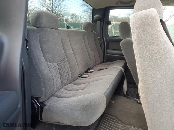 2004 Chevrolet Silverado 1500 LS with VIN 2GCEK19T141116224, listed as a Copart auction lot 45760695 with 207,485 mi miles and Salvage Title. Bid and sale history available at carsss.com. Image 10.