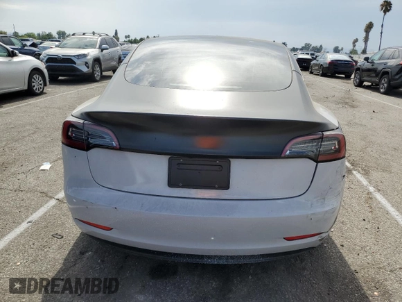 2023 Tesla Model 3 z VIN 5YJ3E1EA3PF639345, wystawiony jako Copart lot #65896504 z przebiegiem 24 277 mil mil oraz Szkoda całkowita • Salvage title. Historia ofert i sprzedaży dostępna na DreamBid. Obrazek 6.