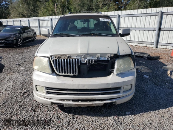 2006 Lincoln Navigator Luxury with VIN 5LMFU275X6LJ12879, listed as a Copart auction lot 85471574 with 230,864 mi miles and Salvage Title. Bid and sale history available at carsss.com. Image 5.