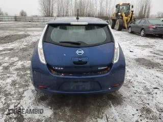 2016 Nissan LEAF S with VIN 1N4AZ0CP8GC304730, listed as a Copart auction lot 68542692 with 29,435 mi miles. Bid and sale history available at carsss.com. Image 6.