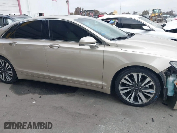 2017 Lincoln MKZ Hybrid Reserve с VIN 3LN6L5MU3HR609831, выставлен на аукционе IAAI как лот 42118573 с пробегом 64 246 миль миль и . История ставок и продаж доступна на DreamBid. Изображение 13.