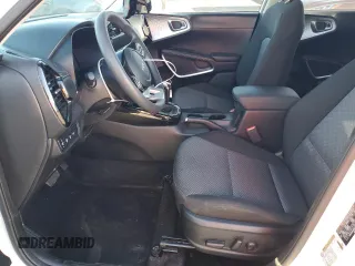 2024 Kia Soul S with VIN KNDJ23AU8R7230004, listed as a Copart auction lot 47560085 with 12,548 mi miles and Salvage Title. Bid and sale history available at DreamBid. Image 7.
