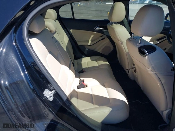 2016 Mercedes-Benz GLA with VIN WDCTG4GB7GJ253726, listed as a IAAI auction lot 41866047 with 155,868 mi miles. Bid and sale history available at carsss.com. Image 8.