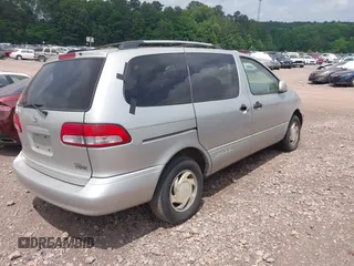 2003 Toyota Sienna LE with VIN 4T3ZF13C83U542299, listed as a IAAI auction lot 42121993 with 229,609 mi miles. Bid and sale history available at carsss.com. Image 4.