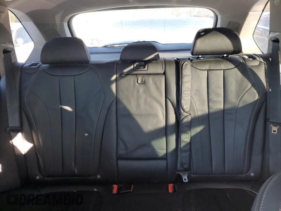2018 BMW X5 xDrive40e iPerformance with VIN 5UXKT0C52J0W03927, listed as a Copart auction lot 88252805 with 165,331 mi miles and Clean Title. Bid and sale history available at carsss.com. Image 10.