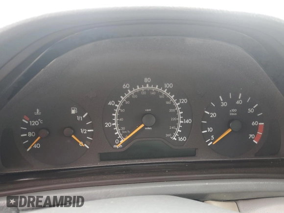 1999 Mercedes-Benz CLK 320/430 with VIN WDBLK65G9XT014132, listed as a Copart auction lot 75950404 with Not Provided miles and Non Repairable. Bid and sale history available at DreamBid. Image 9.