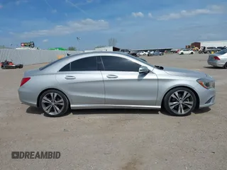 2014 Mercedes-Benz CLA 250 z VIN WDDSJ4EBXEN043087, wystawiony jako IAAI lot #41895670 z przebiegiem 127 787 mil mil oraz . Historia ofert i sprzedaży dostępna na DreamBid. Obrazek 13.