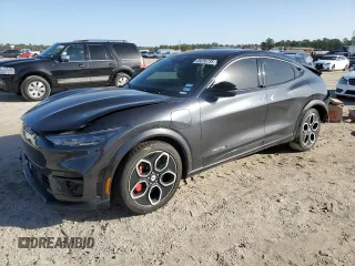 2021 Ford Mustang Mach-E GT z VIN 3FMTK4SE5MME01453, wystawiony jako Copart lot #89256735 z przebiegiem 56 462 mil mil oraz Czysty tytuł • Clean title. Historia ofert i sprzedaży dostępna na DreamBid. Obrazek 1.