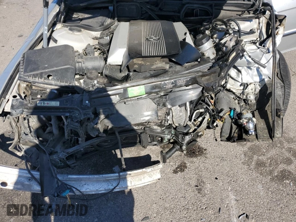 2001 BMW 7 Series 740iL with VIN WBAGH83401DP17901, listed as a Copart auction lot 75211414 with 0 mi miles and Salvage Title. Bid and sale history available at carsss.com. Image 11.