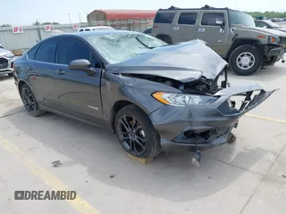 2018 Ford Fusion Hybrid SE with VIN 3FA6P0LU1JR116139, listed as a IAAI auction lot 41933594 with 83,000 mi miles. Bid and sale history available at carsss.com. Image 1.