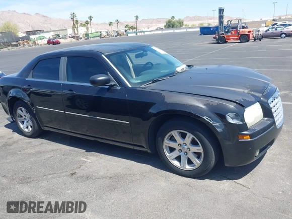 2007 Chrysler 300 Touring with VIN 2C3KA53G67H804583, listed as a IAAI auction lot 42121281 with 177,805 mi miles and . Bid and sale history available at DreamBid. Image 13.