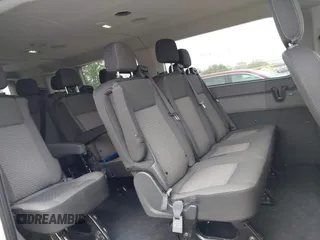 2023 Ford Transit Passenger XL with VIN 1FBAX2YG0PKA93666, listed as a IAAI auction lot 41493225 with 44,092 mi miles and . Bid and sale history available at DreamBid. Image 8.