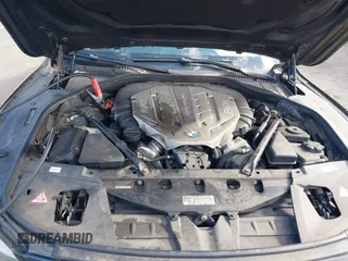 2011 BMW 7 Series 750Li xDrive with VIN WBAKC8C52BC434392, listed as a IAAI auction lot 41501172 with 99,389 mi miles. Bid and sale history available at carsss.com. Image 10.