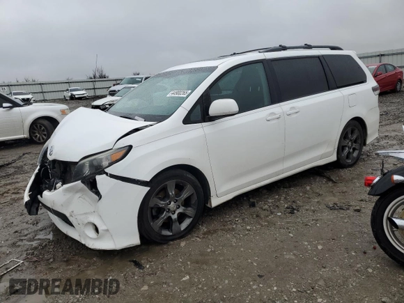 2011 Toyota Sienna SE with VIN 5TDXK3DC9BS075469, listed as a Copart auction lot 44900265 with 164,214 mi miles and Salvage Title. Bid and sale history available at carsss.com. Image 1.