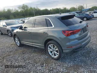 2023 Audi Q3 S line Premium z VIN WA1DECF35P1094199, wystawiony jako Copart lot #52099525 z przebiegiem 50 304 mil mil oraz Szkody całkowita. Historia ofert i sprzedaży dostępna na DreamBid. Obrazek 2.