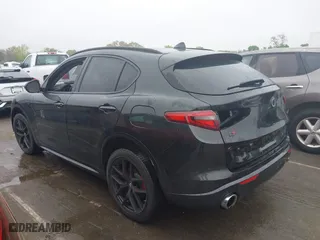 2021 Alfa Romeo Stelvio Ti with VIN ZASPAKBN9M7D09213, listed as a IAAI auction lot 41812289 with 38,410 mi miles. Bid and sale history available at carsss.com. Image 15.