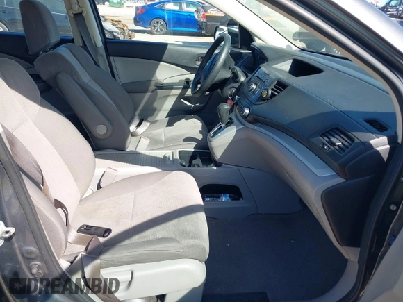 2013 Honda CR-V LX with VIN 3CZRM3H33DG702711, listed as a IAAI auction lot 41889747 with 132,937 mi miles. Bid and sale history available at carsss.com. Image 5.
