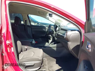 2021 Kia Forte LXS z VIN 3KPF24AD9ME330665, wystawiony jako IAAI lot #41817755 z przebiegiem 93 215 mil mil oraz . Historia ofert i sprzedaży dostępna na DreamBid. Obrazek 5.