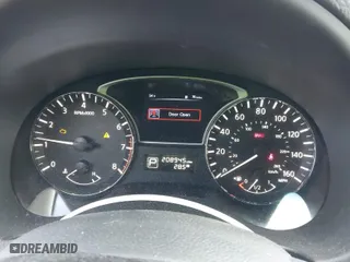 2015 Nissan Altima 2.5 SL with VIN 1N4AL3AP9FN367814, listed as a IAAI auction lot 42043507 with 208,945 mi miles. Bid and sale history available at carsss.com. Image 7.