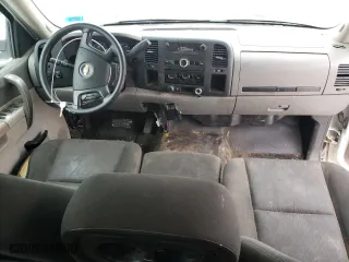2012 Chevrolet Silverado 1500 Work Truck with VIN 1GCRCPEX1CZ195233, listed as a Copart auction lot 44452085 with 187,518 mi miles and Non Repairable. Bid and sale history available at carsss.com. Image 8.
