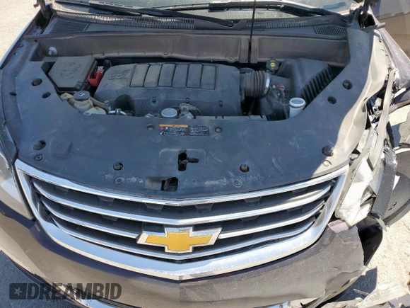 2015 Chevrolet Traverse LT z VIN 1GNKRHKD3FJ144343, wystawiony jako Copart lot #57354265 z przebiegiem 46 761 mil mil oraz Szkoda całkowita • Salvage title. Historia ofert i sprzedaży dostępna na DreamBid. Obrazek 12.
