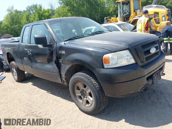 2006 Ford F-150 STX with VIN 1FTRX14W66FB81621, listed as a IAAI auction lot 42738300 with 222,161 mi miles and . Bid and sale history available at DreamBid. Image 1.