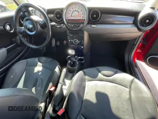 2011 MINI Hardtop S with VIN WMWSV3C57BTY20433, listed as a Copart auction lot 49290455 with 156,698 mi miles and Clean Title. Bid and sale history available at DreamBid. Image 9.