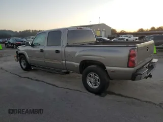 2003 Chevrolet Silverado 1500HD LS z VIN 1GCGC13U83F226492, wystawiony jako Copart lot #82388294 z przebiegiem 172 310 mil mil oraz Szkoda całkowita • Salvage title. Historia ofert i sprzedaży dostępna na DreamBid. Obrazek 2.