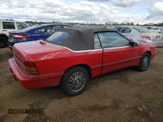 1994 Chrysler LeBaron z VIN 1C3EU4532RF324666, wystawiony jako Copart lot #75673494 z przebiegiem 149 679 mil mil oraz Tytuł czysty. Historia ofert i sprzedaży dostępna na DreamBid. Obrazek 3.