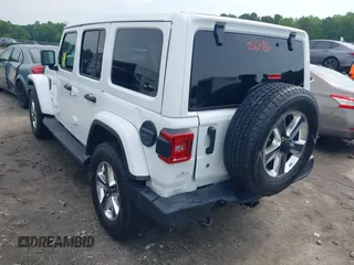2020 Jeep Wrangler Unlimited Sahara с VIN 1C4HJXEN3LW243588, выставлен на аукционе IAAI как лот 42289351 с пробегом 67 825 миль миль и . История ставок и продаж доступна на DreamBid. Изображение 3.