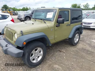 2013 Jeep Wrangler Sport z VIN 1C4AJWAG8DL535534, wystawiony jako IAAI lot #42454222 z przebiegiem 120 355 mil mil oraz . Historia ofert i sprzedaży dostępna na DreamBid. Obrazek 18.