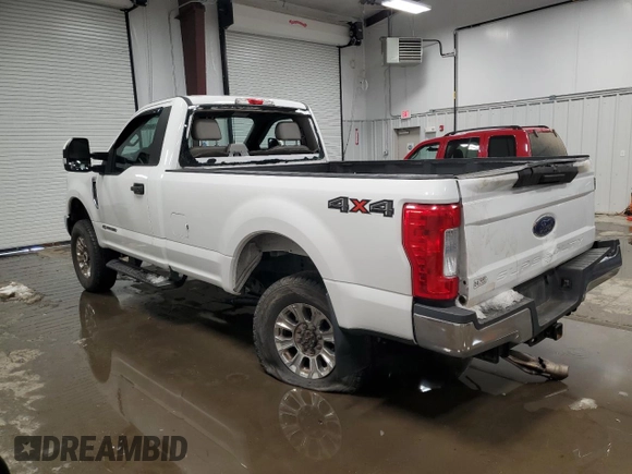 2019 Ford F-250 XLT с VIN 1FTBF2BT9KEC94076, выставлен на аукционе Copart как лот 44670025 с пробегом 120 824 миль миль и Списание • Salvage title. История ставок и продаж доступна на DreamBid. Изображение 2.
