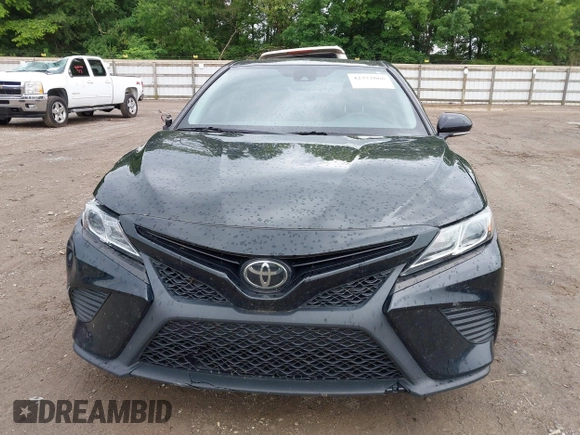 2019 Toyota Camry LE z VIN 4T1B11HK0KU739121, wystawiony jako IAAI lot #42372066 z przebiegiem 95 576 mil mil oraz . Historia ofert i sprzedaży dostępna na DreamBid. Obrazek 12.