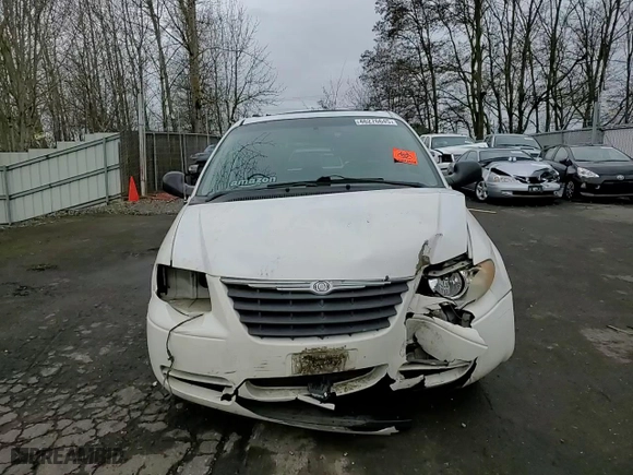 2005 Chrysler Town & Country LX with VIN 2C4GP44R55R269540, listed as a Copart auction lot 46276645 with 0 mi miles and Salvage Title. Bid and sale history available at carsss.com. Image 12.