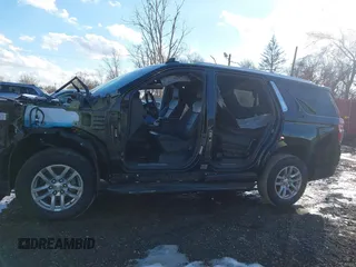 2022 Chevrolet Tahoe LT with VIN 1GNSKNKDXNR312014, listed as a IAAI auction lot 41666093 with Not provided miles and . Bid and sale history available at DreamBid. Image 13.