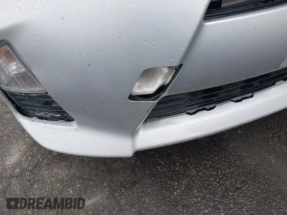 2014 Toyota Prius One with VIN JTDKDTB33E1067408, listed as a IAAI auction lot 41573895 with 245,383 mi miles and . Bid and sale history available at DreamBid. Image 17.