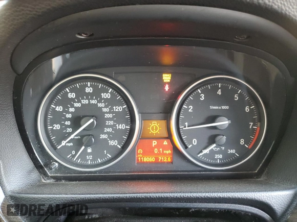 2013 BMW 3 Series 328i xDrive with VIN WBAKF5C5XDE658197, listed as a Copart auction lot 84972894 with 118,060 mi miles and Salvage Title. Bid and sale history available at carsss.com. Image 9.