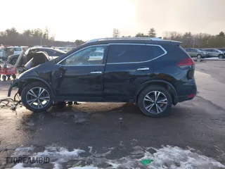 2020 Nissan Rogue SV with VIN JN8AT2MV9LW108233, listed as a IAAI auction lot 41431887 with 82,558 mi miles. Bid and sale history available at carsss.com. Image 13.