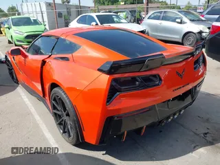 2019 Chevrolet Corvette 1LT z VIN 1G1YB2D74K5102125, wystawiony jako IAAI lot #42047085 z przebiegiem 43 939 mil mil oraz . Historia ofert i sprzedaży dostępna na DreamBid. Obrazek 3.