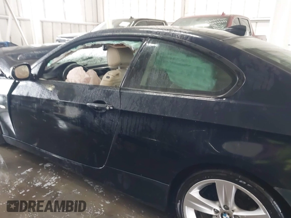 2010 BMW 3 Series 328i with VIN WBAWB3C55AP139074, listed as a IAAI auction lot 41247468 with 1 mi miles. Bid and sale history available at carsss.com. Image 15.
