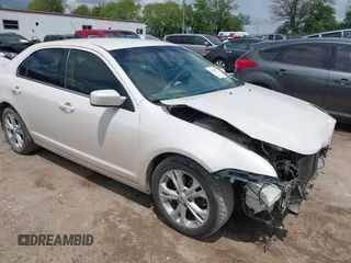 2012 Ford Fusion SE z VIN 3FAHP0HA0CR397019, wystawiony jako IAAI lot #42345112 z przebiegiem 161 753 mil mil oraz . Historia ofert i sprzedaży dostępna na DreamBid. Obrazek 1.