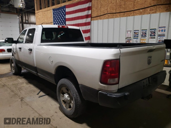 2017 Ram 2500 Tradesman с VIN 3C6UR5HJ2HG636449, выставлен на аукционе Copart как лот 76493804 с пробегом 12 560 миль миль и Списание • Salvage title. История ставок и продаж доступна на DreamBid. Изображение 2.
